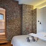 Besselaar * ماسترخت