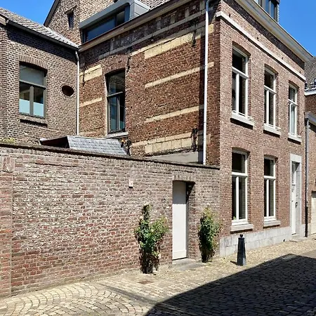 Besselaar Apartment